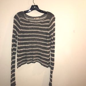 Hollister sweater